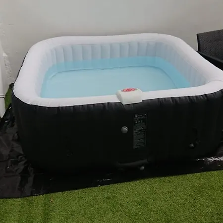 Cosy Avec Et Sauna Et Jardin דירה