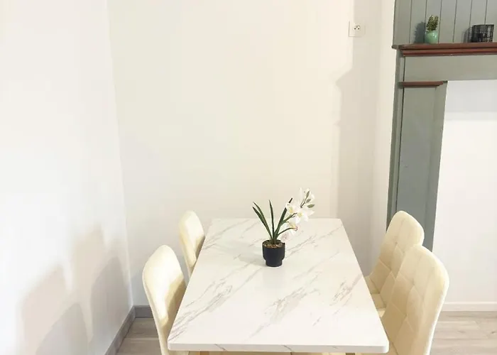 Cosy Avec Et Sauna Et Jardin Lägenhet *