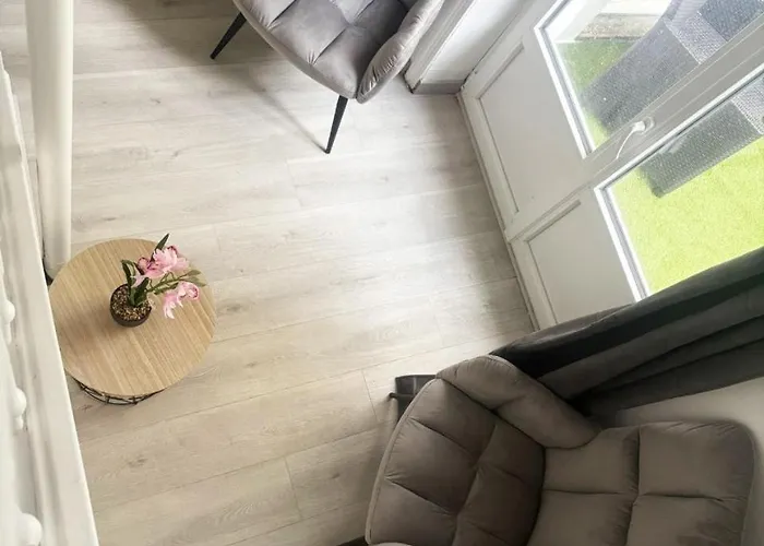 Cosy Avec Et Sauna Et Jardin Lägenhet